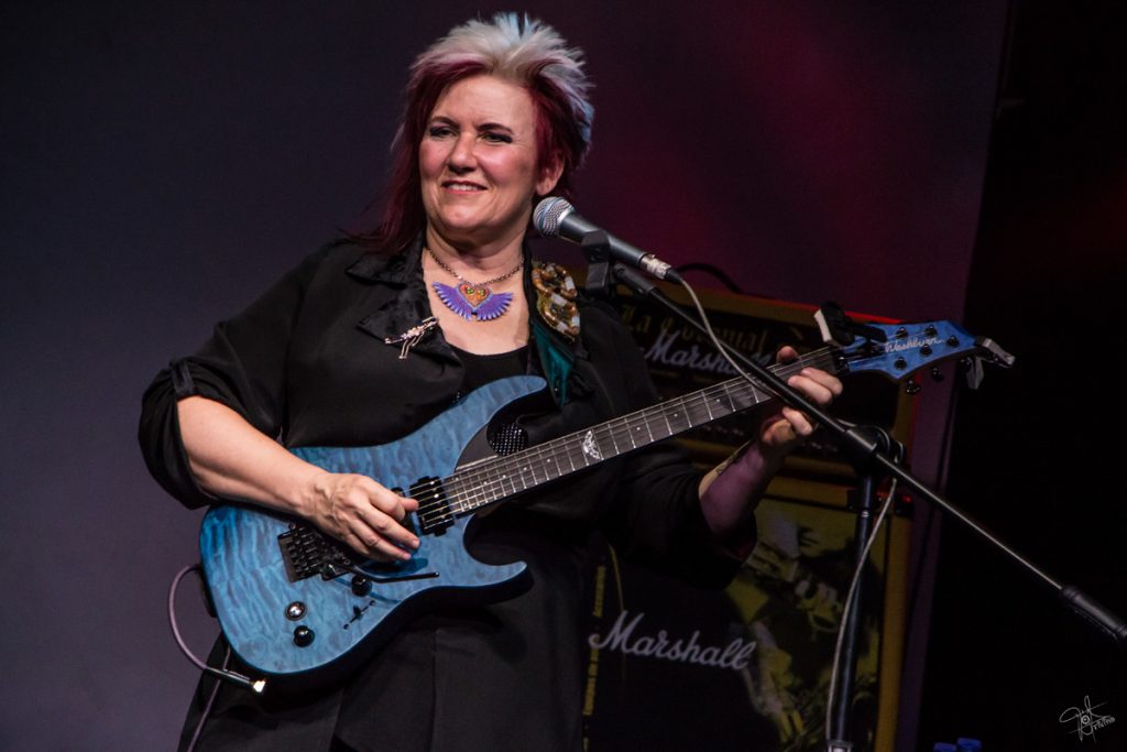 Jennifer Batten